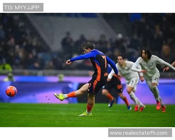 国米防线再失核心！5名关键后卫或将离队使得球队防守雪上加霜