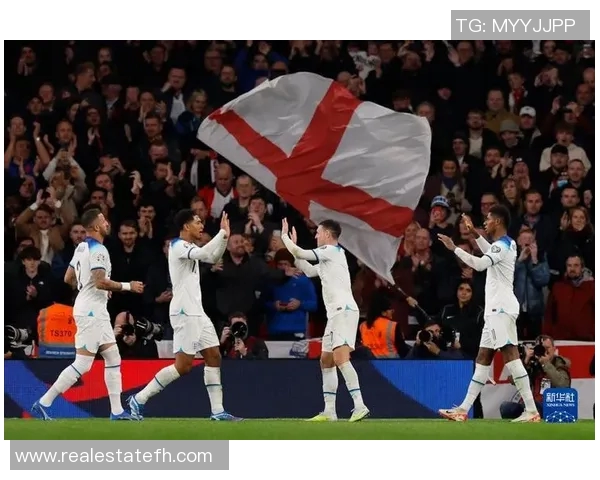 欧洲杯：意大利成功捧杯，英格兰失利