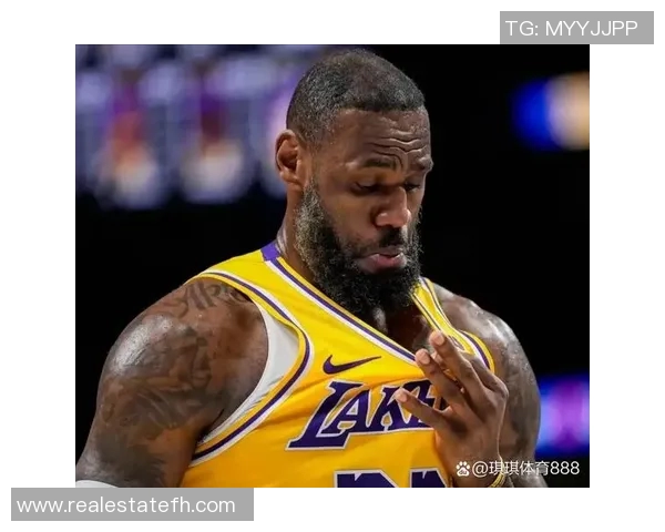 詹姆斯斩获生涯第五个月份MVP,超越约翰逊成历史第二 詹姆斯斩获生涯第五个月份MVP,超越约翰逊成历史第二